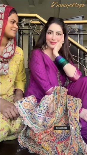 Sadia Faisal Funny Video 😂 Geet Vibes from Jab We Met 😍 #shorts
