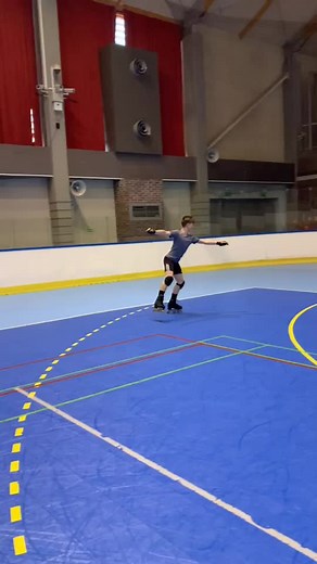 I pyk ➡️ double salchow #nasportowo #niezniszczalni #double #salchow #figureskating @ddominika.navara #dc