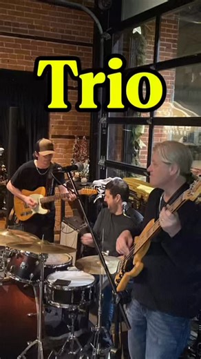 Rainy Sunday? Didn’t matter. 🌧️🍻🎶 If you weren’t at the Brewery last night… you missed a GOOD time. Huge thanks to TRIO for packing the place and absolutely rocking it out — Wallaceburg showed UP. 🙌🔥 And shoutout to Qu Qu for capturing the magic 🎥 (local artists supporting local artists… we love to see it). Glasstown Brewing Co. = Chatham-Kent’s home for live music. Always a good time. Never a cover. 🤘 #stayglassy #glasstownbrewingcompany #livemusic #brewery | Glasstown Brewing Company