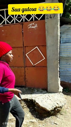 Sua golosa 😂😂