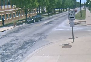 Surveillance Video of Missing Student Yingying Zhang | Federal Bureau of Investigation