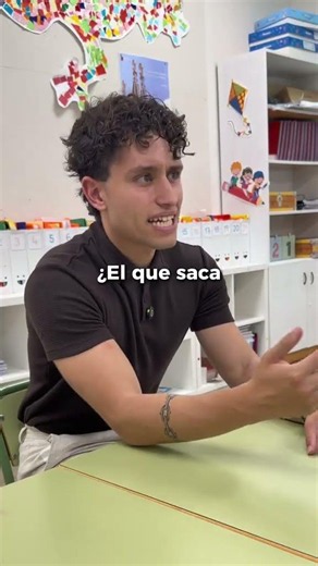 Que prefieres copiar y arriesgarte a sacar un 0 o estudiar y sacar un 5. #educación #entretenimiento