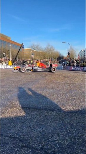 F1 Car vs. Stopwatch: The Ultimate Speed Challenge!🏎️💨