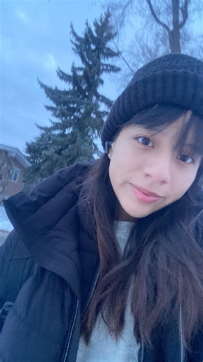 Nelzy Mendoza De La Cruz on Instagram: "🎁 SORTEO Voy a sortear 1 cupo para alguien que quiera trabajar su perfil con claridad. Para participar sigue todos estos pasos: ✔️like y sígueme ✔️comparte en tus stories y etiquétame ✔️ comenta ‘claridad’ Cierra el martes 16/12 a las 10pm 💛 Recuerda tu perfil no empieza en el CV 🤔 Empieza cuando entiendes tus fuerzas, tus límites y hacia dónde quieres ir. Por eso creé estos talleres. Si quieres avanzar con estrategia te espero 🙌"