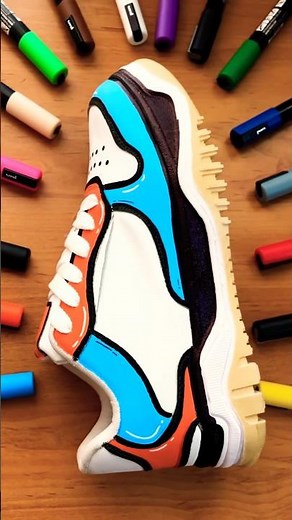 Easy Shoe Customization with Posca Markers👀