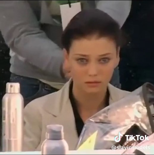 PLEASE DONT ROMANTICS WITH THIS PART OF MODELING. #slavicdolls #slavicmodels #highfashion #2000s #fyp #makethisvideogoviralpls #vladaroslyakova #makethisgoviral #snejanaonopka #tanyadzihileva