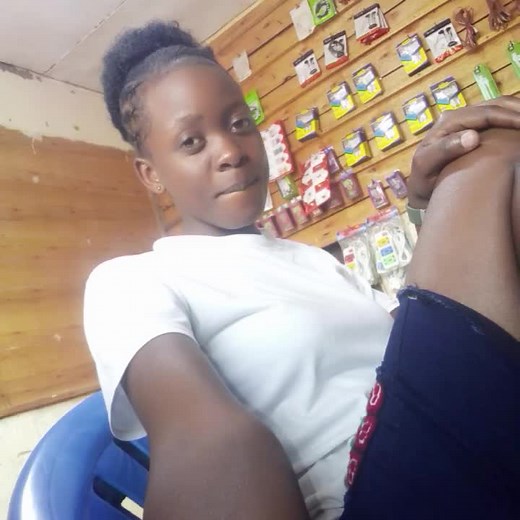 nabuuma01 (@nabuuma01)’s videos with Guno Omwaka - Alien Skin Official