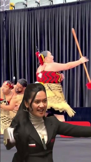 Haka Dance Maori Protest NZ 😳🔥
