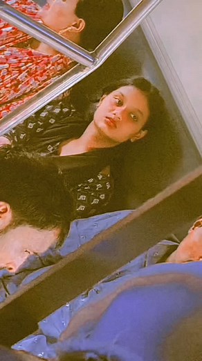 Masti time train... | बर्बाद आशिक