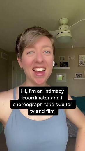 That’s just a sign we’ve done our job well 😀 #intimacycoordinator #intimacycoordination #tvandfiln #outlander #bridgerton #bts #behindthescenes #moviemagic #illusion #actor #acting #choreography | Jessica Steinrock - Intimacy Coordinator