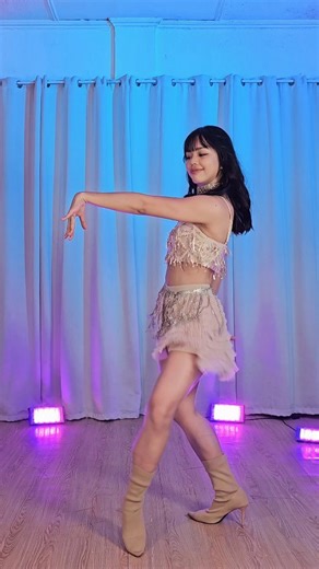 JISOO 'All Eyes On Me' dance cover (again 😅💕) #Jisoo #Blackpink #AllEyesOnMe #kpop #fyp #kpopreels | Innah Bee