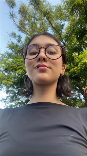 Dona: A Vibrant Soca Anthem by Mc Livinho