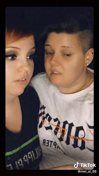 @Heule_Eule ...ey, ich hab jetzt.... 🤣😜♥️ #married🏳️‍🌈 #familydeluxe #teampingu🐧 #dortmund #ü30 #lachüberdichselbst😂 #denkdranduliebstmich🤣