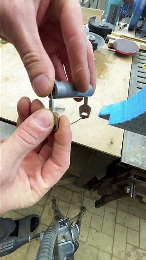 easy way to cut polystyrene