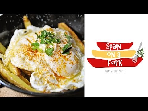 Spanish Broken Eggs - Huevos Rotos con Patatas