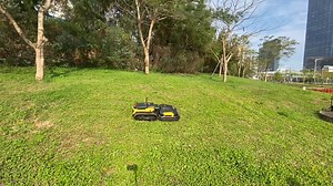13K views · 27 reactions |  Check out the timelapse of Yarbo Robotic Lawn Mower maintaining a sloped lawn while autonomously executing its work plan. After finishing mowing, it heads back to its docking station for charging. Watch until the end to get a closer look at the cuttings and turf. 烙 #Yarbo #LawnMower #LawnCare #AutonomousMowing #SmartTech #Robot | Yarbo | Facebook