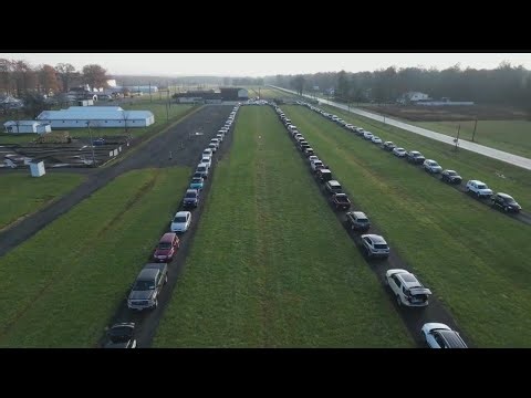 Local food giveaway feeds 1,000 families