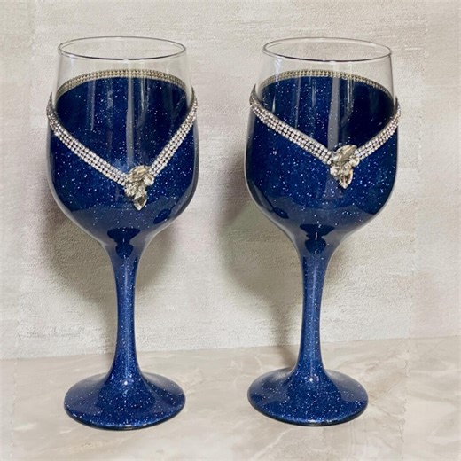 Glitter Wine Glass With Rhinestones: Personalized V-dip Stemware - Etsy