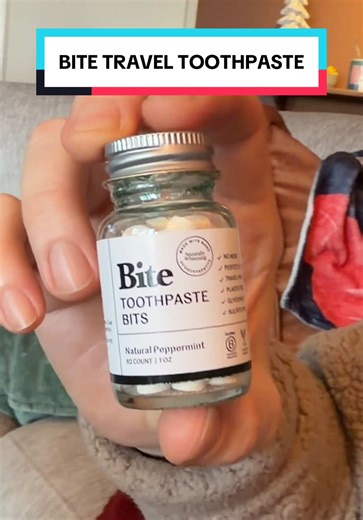 I didn’t think I’d switch to toothpaste bits… but now I’m never going back 😮‍💨 Cleaner ingredients, less waste, and my teeth feel amazing. #BiteToothpaste #ToothpasteBits #CleanOralCare #LowToxLiving #TikTokShopFinds Want a version that leans harder into eco-friendly or travel-friendly next?