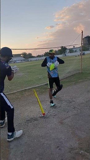 Wicket Keeping Drill with Cone Deflection 🔥 Improve Reflex & Reaction Speed.
