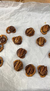 8.3K views · 22 reactions | Edible Turtles - The best 3 ingredient snack ever, that you can easily whip up for friends fast! #turtles This video was created by Rebecca JS, Jasgur Crew and Network Media LLC | Jasgur Crew | Facebook