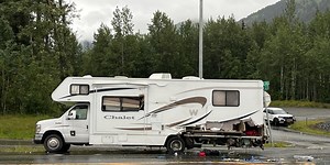 Seward Highway closes for over four hours after fatal motorhome collision
