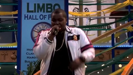 sean kingston performing ‘dumb love’ on ‘the suite life on deck’ (2010)