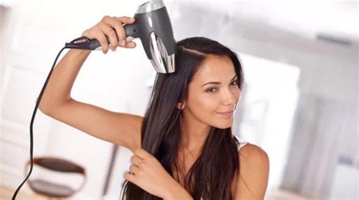 7 Tips Memakai Hair Dryer yang Benar Biar Rambut Tidak Mudah Kusut dan Rontok - Tribunshopping.com