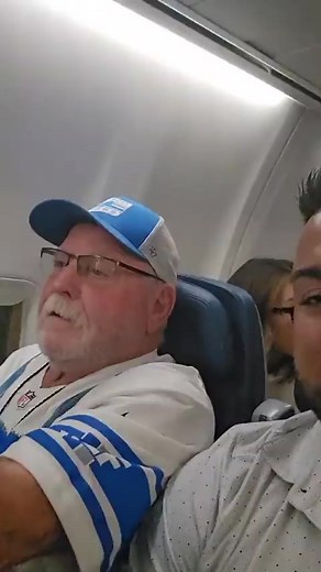172K views · 2.1K reactions | Crackman is on his way to Tampa Bay! The Detroit Lions fans are going to take over another stadium : @BenBrouman98774 (twitter) | Woodward Sports | Facebook