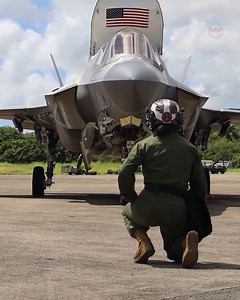 Amazing F-35B Flight Ops! 🔥 | US Military News