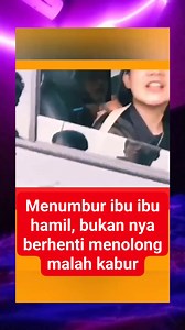 1.4M views · 28K reactions | Seorang ibu menabrak ibu hamil. Saat di berhentikan mobil nya oleh warga, ibu ini justru menunjuk kan sikap galak dan arogan. Dia mengaku tidak niat kabur tapi fakta nya jarak TKP dan tempat di berhentikan mobil sangat lah jauh. #seorangIbuMenabrakIbuHamil #MobilMenabrak #Pengikut | Wulan Tambunan MamaAnugerah | Facebook