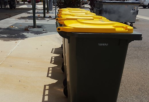 Tri sélectif : que puis-je mettre dans la poubelle jaune ?