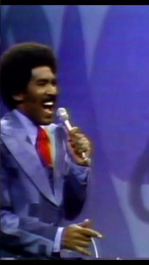 Adam Wade sings Raindrops Keep Fallin' on My Head