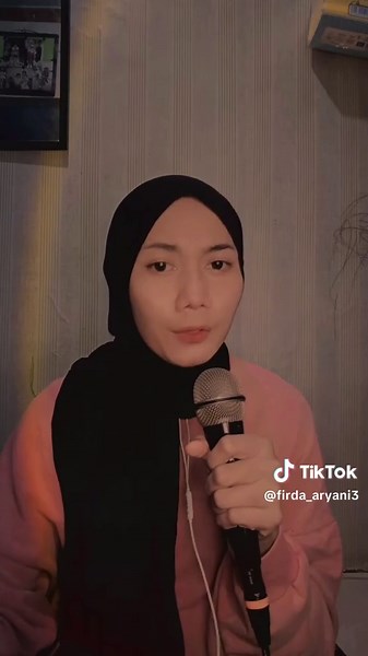 Jiya Jale: Bollywood Song Effects and Lyrics