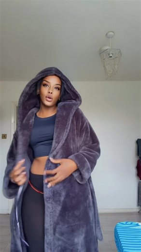 Nadiyo Gelle: Ala Ma Rubi Oo Kale😍