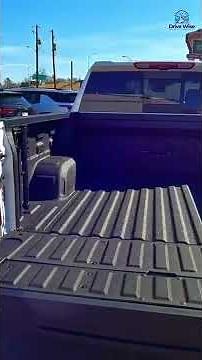 2025 Silverado vs RAM 1500 - Interior, comfort and cargo 🔥