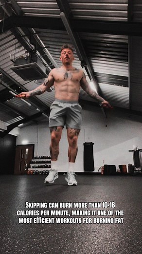 Skipping Workout: Burn Fat Efficiently