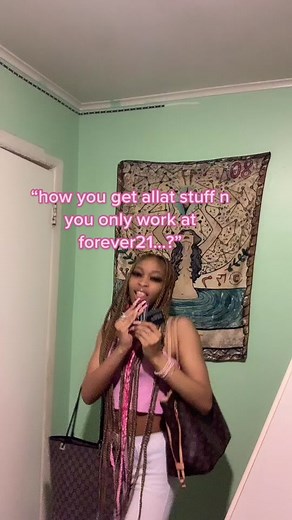 Raven Alexis 🎀🍒🐆🎱 (@raven._alexiss)’s videos with original sound - 𝕽𝖊𝖉 𝕱𝖑𝖆𝖌𝖘