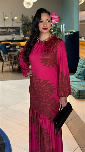Make an entrance!💞💞💘💝 Introducing the Keilani ‘Ravishing Ruby’ Maxi dress!! 👌🏽💃💕🙌🏽✨ The dress speaks for herself .. confident, elegant & island-queen vibes 🌺🥰💋 https://menashop.com/products/keilani-maxi-dress-au-lelei-copy?variant=50015527436574 | MENA