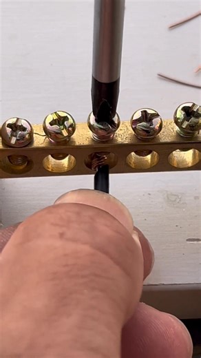 10K views · 26 reactions | Electric work ⚡⚡‍ #electrician #tool #electrician #tipsandtricks | Electrical Works952 | Facebook