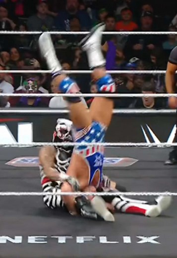 Penta's Stunning WWE Debut and Fan Reactions