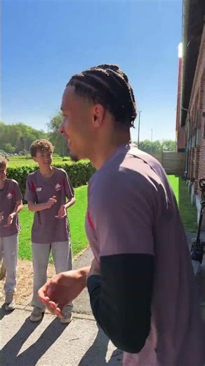 Le bel accueil réservé à nos Dogues avant l’entraînement de ce matin 🤩🌞