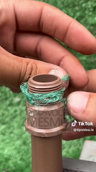 Homemade thread seal you’ve never seen before Smart and tight #GarageHackUK #PlumbingPro #FixDIY