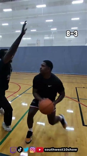 Hoop runs #1v1 #basketball #ballislife #bball #hoopmixtape #hoops #1v1basketball #devinbooker #nike