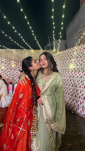 Noveera on Instagram: "bhabhi meri hoor wargi 🤍 [ bhabhi, nanad, nanand, nanad bhabhi, bhabhi meri hoor wargi, sister in law, love, friendship, family, family love, best friends, best friends forever, sisters, sister hood, behene, Indian family, trending, viral, explore page, fyp] #bhabhi #nanad #friendship"
