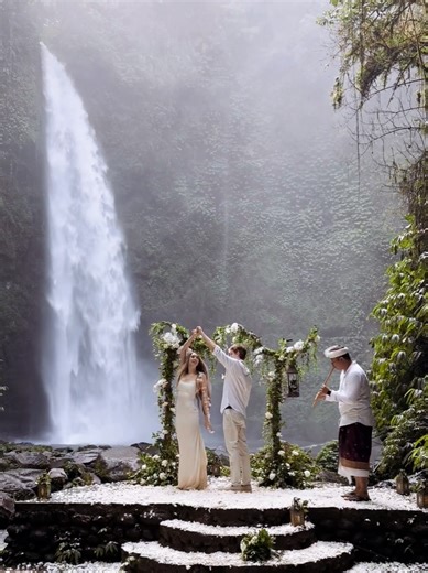 Dreamy Elopement Wedding in Bali