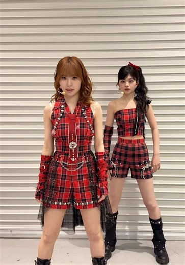 ME_I (ミーアイ) ダンス パフォーマンス