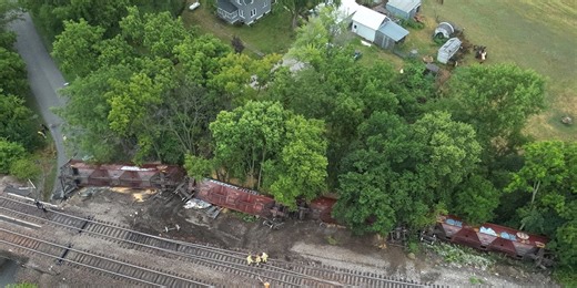 BNSF train derails in west-central Iowa