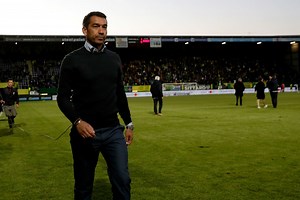 Rangers fans love Giovanni van Bronckhorst embrace with Jimmy Bell