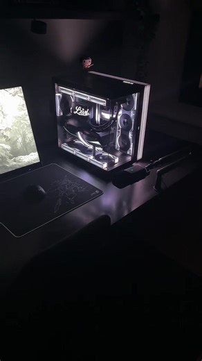 Lightning upgrade?🔥 #pc #setup #tech #pcsetup #gamingsetup